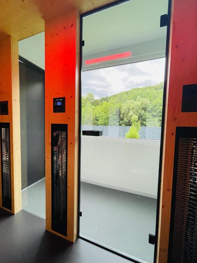 Voralpen Lodge - Ferienhaus Mit Gym & Wellnessbereich Traisen Exterior foto